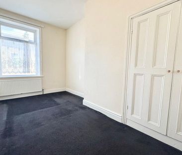 Spencer Street - Photo 1