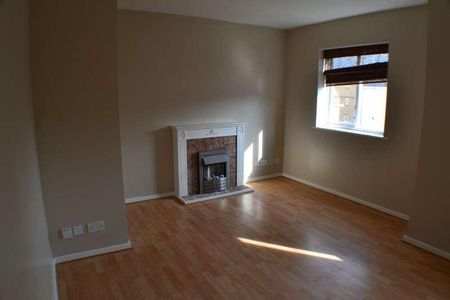 Saxon Court Thatcham, RG19 - Photo 3