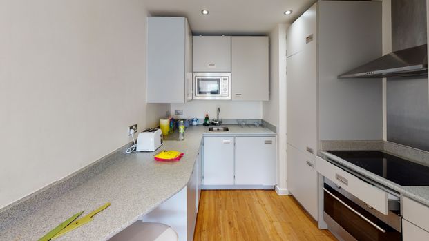 Student Properties to Let - Photo 1