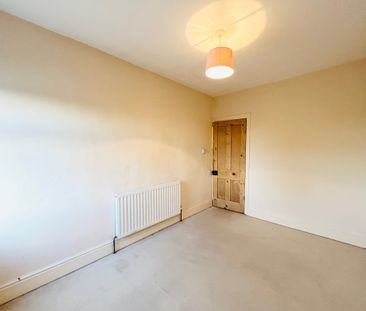 Rectory Lane, Armitage, WS15 - Photo 6