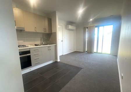 Modern Units for Lease - Photo 5