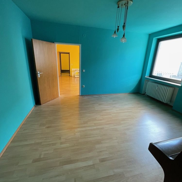 Freundliche 3-Zimmer Wohnung mit Terrasse zu vermieten - Photo 1