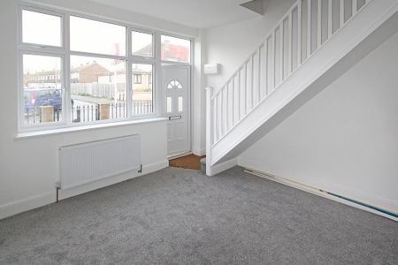 2 bedroom house to rent - Photo 2