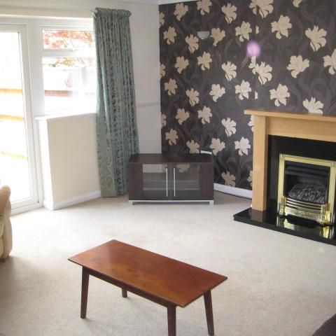3 bedroom terraced house to rent - Photo 1