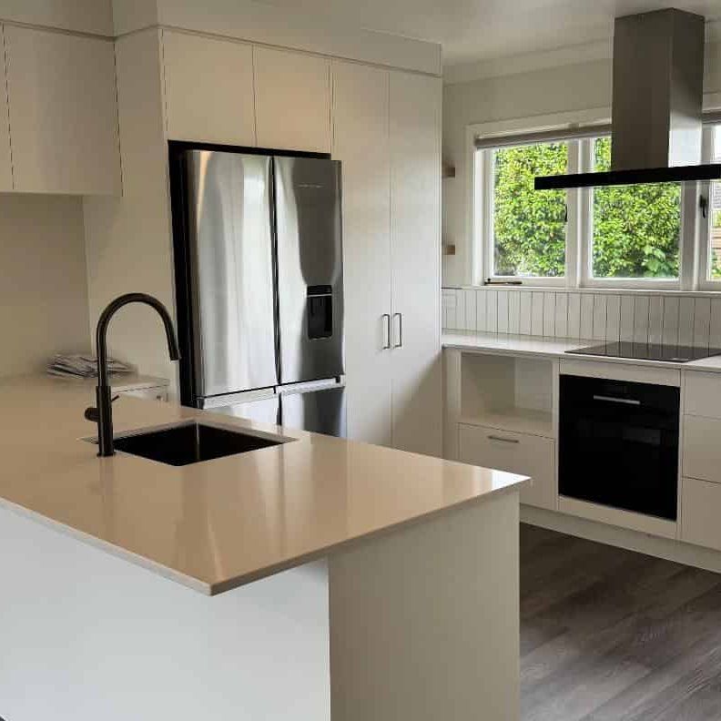 Renovated Character Cottage - Photo 1