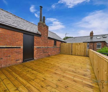 2 bedroom detached house to rent - Photo 3