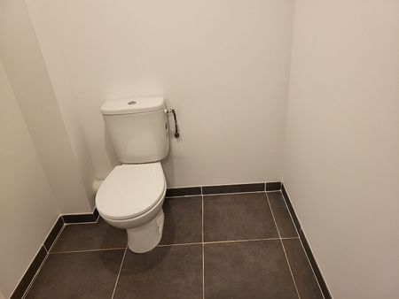 LOCATION -T2 de 50 m2 avec grande terrasse -Puget sur Argens, - Photo 3