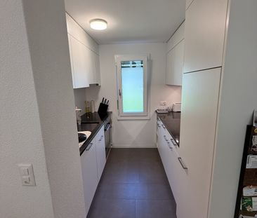 APPARTEMENT DE 3 PIÈCES À ZOLLIKOFEN (BE), MEUBLÉ, TEMPORAIRE - Photo 3