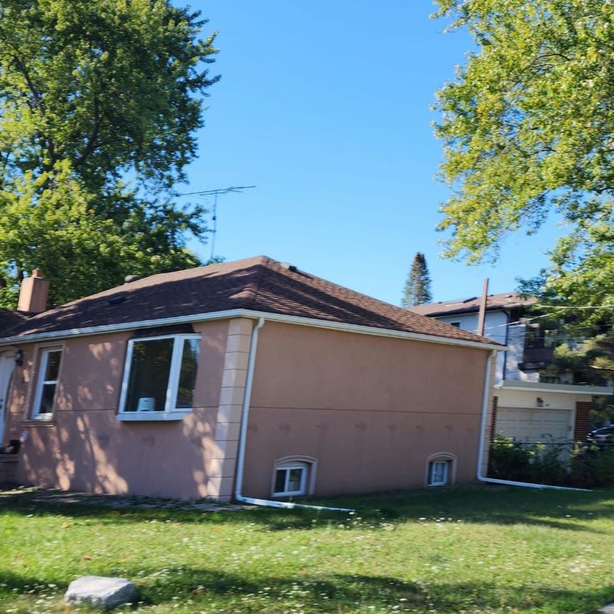 For Lease - 2 Lister Drive Unit# Upper, Toronto, Ontario - Photo 2