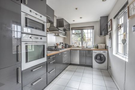 2 bedroom cottage to rent - Photo 2