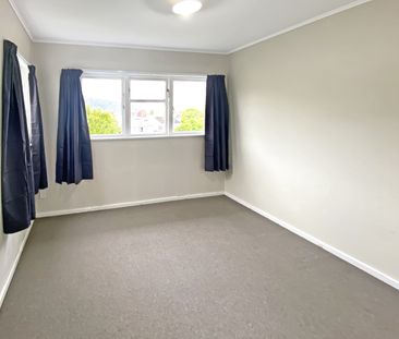 Riverside Apartment 2 Bedroom - Photo 4