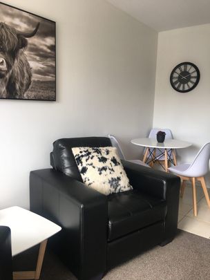 421 Queen Street – 5 - Photo 1