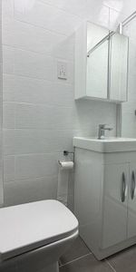 1 bedroom property to rent - Photo 4