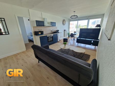 Location Appartement 1 pièce 83m² RENNES 35000 - Photo 2