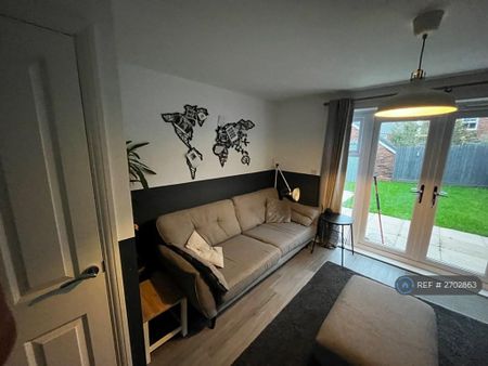 2 bedroom detached house to rent - Photo 2
