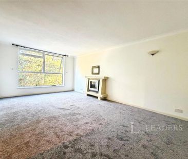 2 bedroom apartment to rent Queens Court, Ellesmere Road, Weybridge... - Photo 2