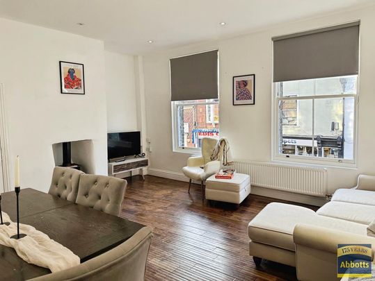 2 bedroom flat to rent - Photo 1