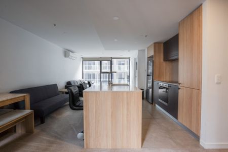 618/1 Elouera Street, Braddon - Photo 4