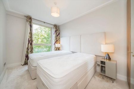 3 bedroom flat to rent - Photo 5
