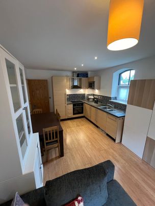 2 Bed Flat, Chapeltown Street, M1 - Photo 1