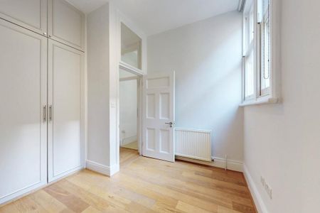 4 bedroom apartment to rent - Photo 4