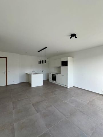 Appartement te huur - Foto 4