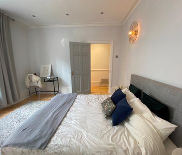 2 Bed Flat, Overstone Road, W6 - Photo 6