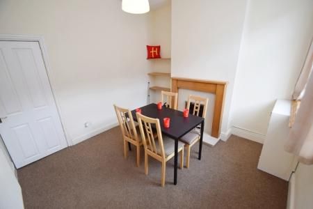 Newcastle Street, Newcastle-Under-Lyme, ST5 - Photo 2