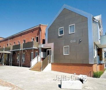 2/1 Pottery Court, Brunswick - Photo 2