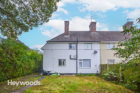 3 bed semi-detached house to rent in Keelings Drive, Trent Vale, Newcastle-under-Lyme - Photo 4