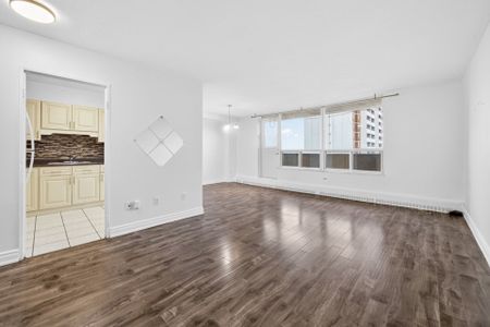 For Lease - 3390 Weston Road Unit# 902, Toronto, Ontario - Photo 3