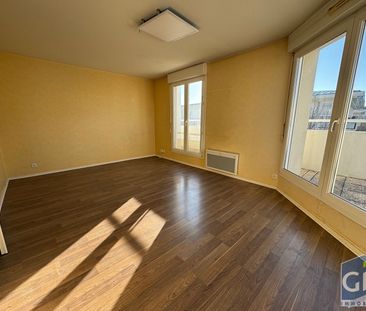 Location Appartement 2 pièces 47m² - Photo 1