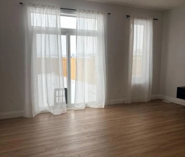 33 EVYLEAN COURT - Photo 2