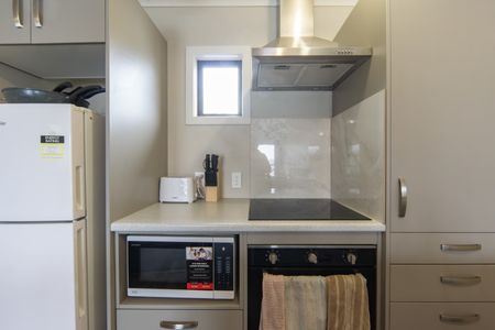 Tidy Studio Unit - Photo 5