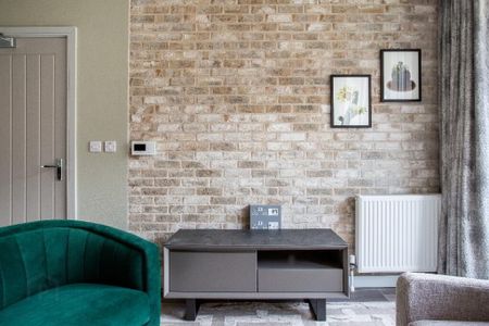 Apt 8 The Residence, 334 Ormeau Road, Belfast, BT7 2GE - Photo 3