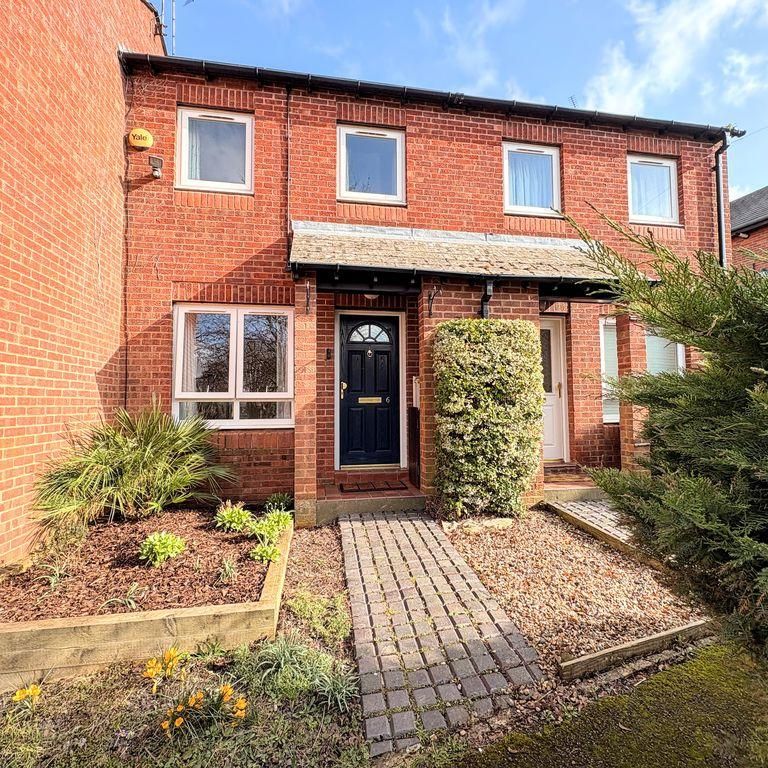 1 bedroom terraced house to rent - Photo 1