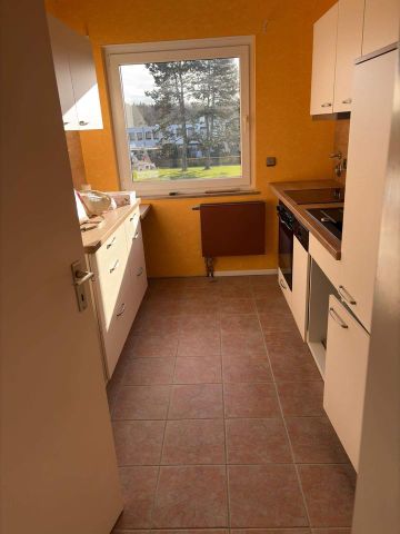 2 Zimmer Wohnung (56qm) neu renoviert/saniert hell und freundlic - Photo 2