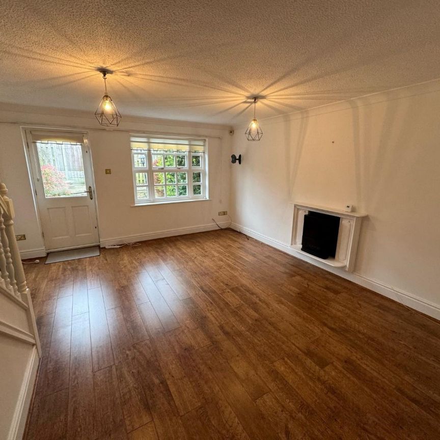 2 bedroom House To Let - Photo 1