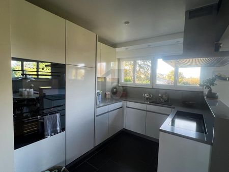 HOCHWERTIG MÖBLIERTE WOHNOASE AN RUHIGER LAGE - Foto 2