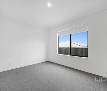 Brand-New 5-Bedroom Family Home with Modern Inclusions in Truganina - Photo 6