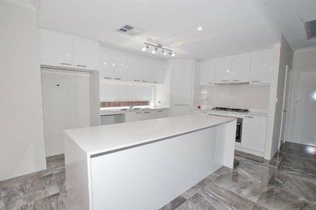 Stylish Modern Living - Morley Gem - Photo 5