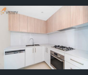 2-bedroom Apartment in Rouse Hill - Photo 6