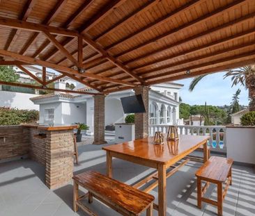 Luxury Villa for rent in Marbella Del Este, Andalusia - Photo 6