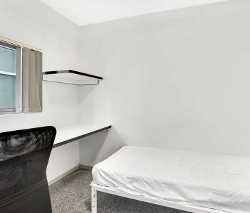 Ground Floor Apartment - Photo 4