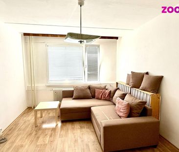 Pronájem bytu 2+1 55 m² - Fotografie 4