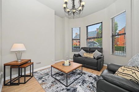Apt 1, 21 University Avenue, Belfast, BT7 1GX - Photo 2