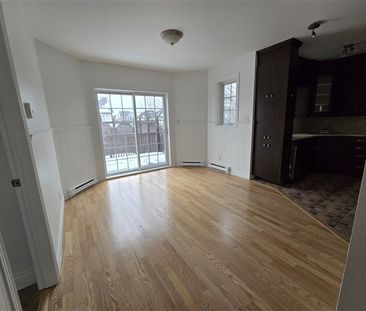 1676 rue Morand, secteur Rock-Forest - Photo 5