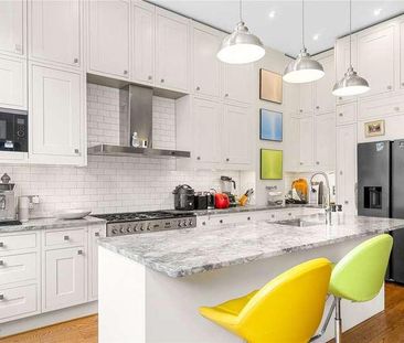 Queens Gate Gardens, South Kensington, London, SW7 - Photo 1