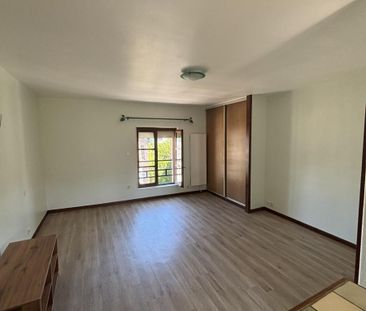 ORBEC TRES BEAU STUDIO A LOUER 25.94m² - Photo 3