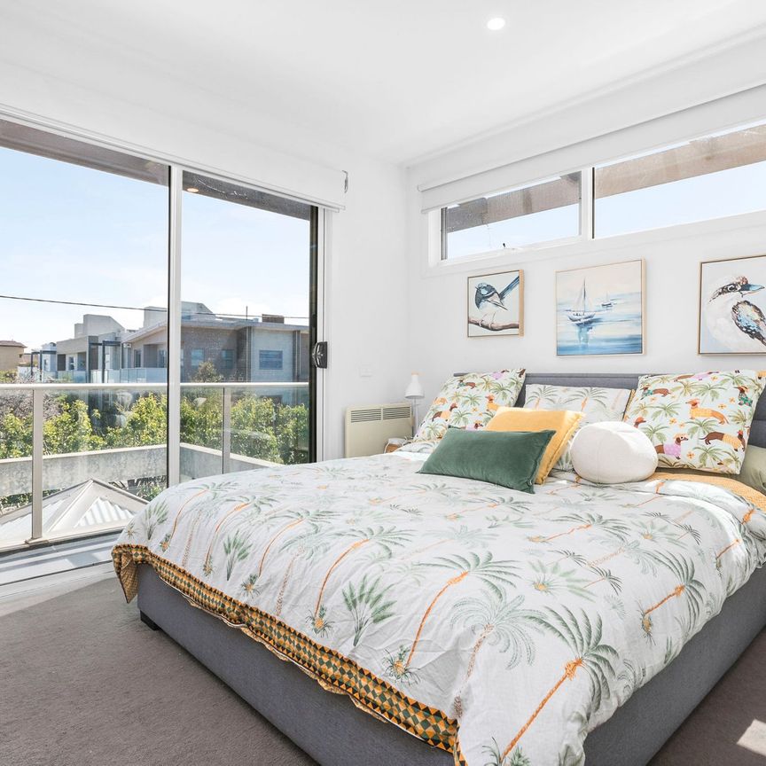 STEPS TO THE BEACH | FULLY FURNISHED | UTILITIES INCLUDED - Photo 1